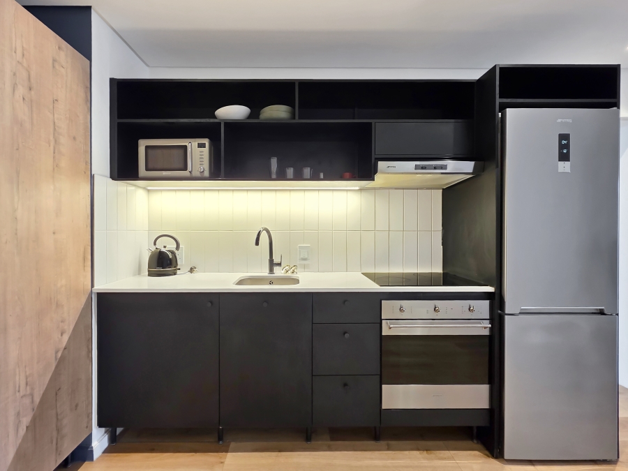 2 Bedroom Property for Sale in Sea Point Western Cape